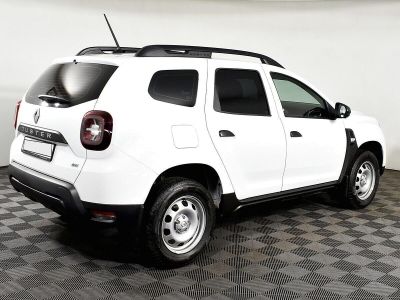 Renault Duster, 1.6 л, МКПП, 2021 фото 7