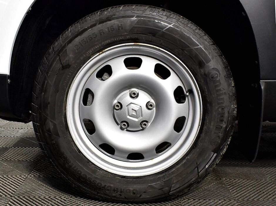 Renault Duster, 1.6 л, МТ, 2021 фото 1