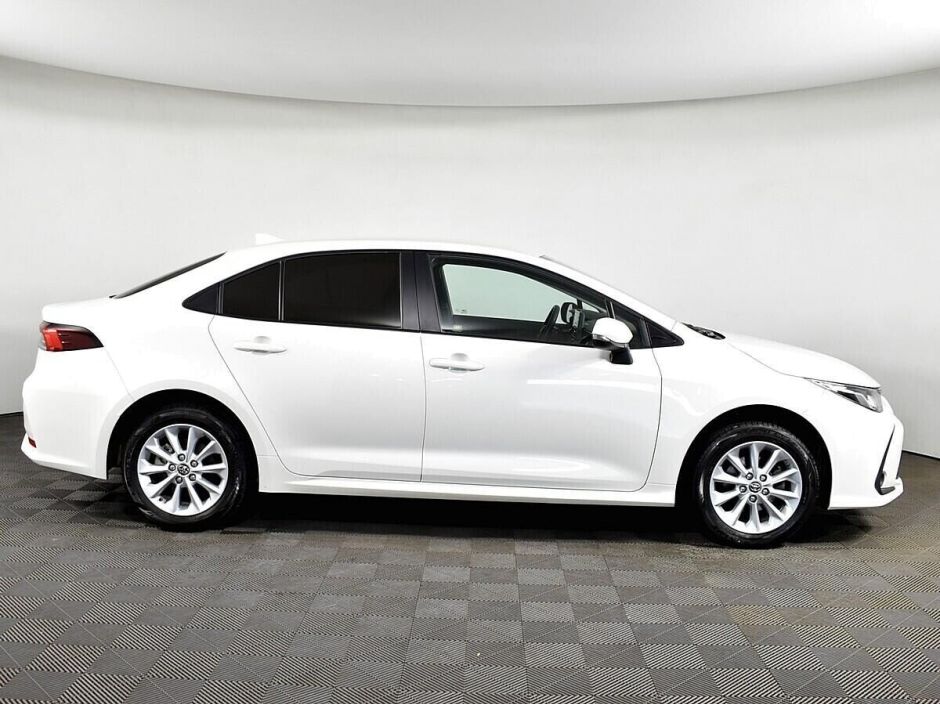 Toyota Corolla, 1.6 л, МТ, 2019 фото 6