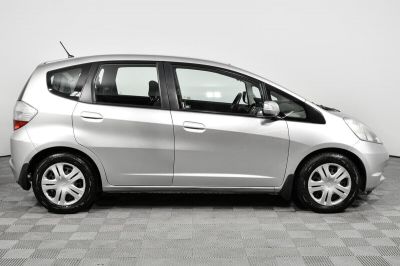 Honda Jazz, 1.3 л, РКПП, 2009 фото 6