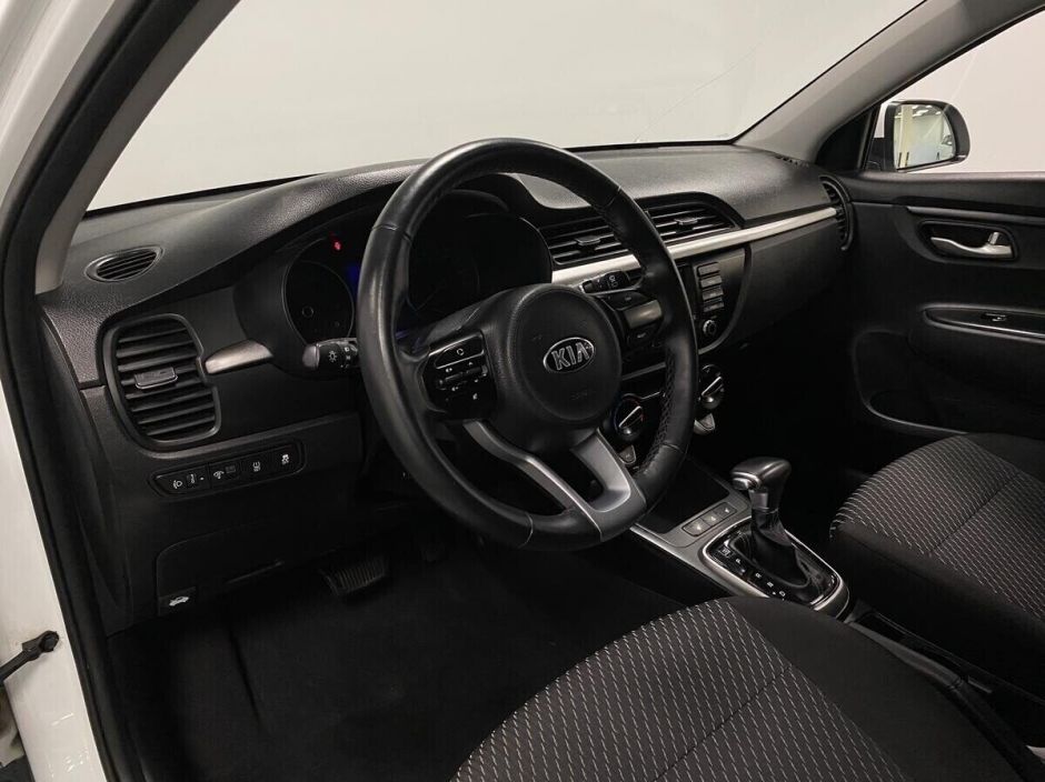Kia Rio, 1.6 л, АТ, 2020 фото 11