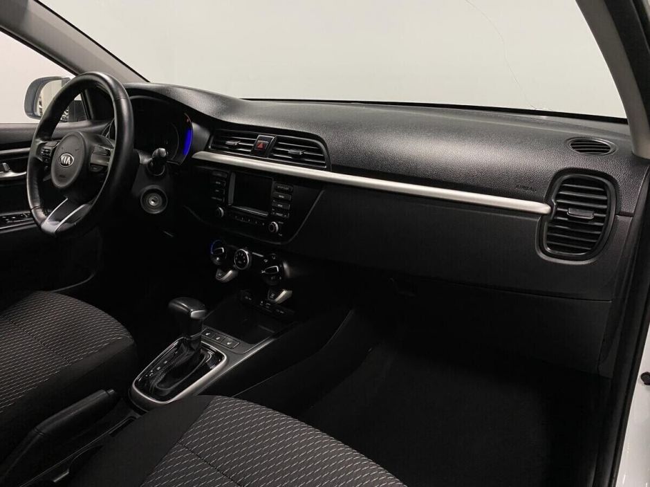 Kia Rio, 1.6 л, АТ, 2020 фото 14