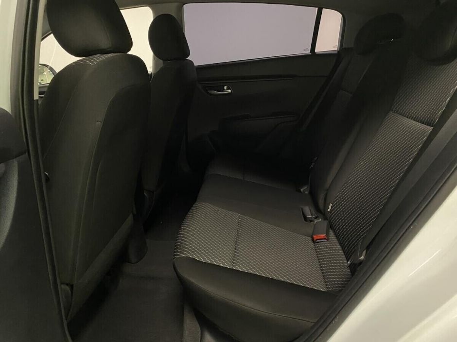 Kia Rio, 1.6 л, АТ, 2020 фото 16