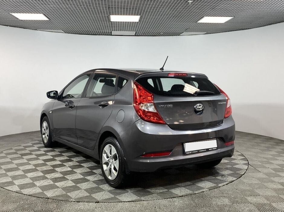 Hyundai Solaris, 1.4 л, МТ, 2015 фото 9