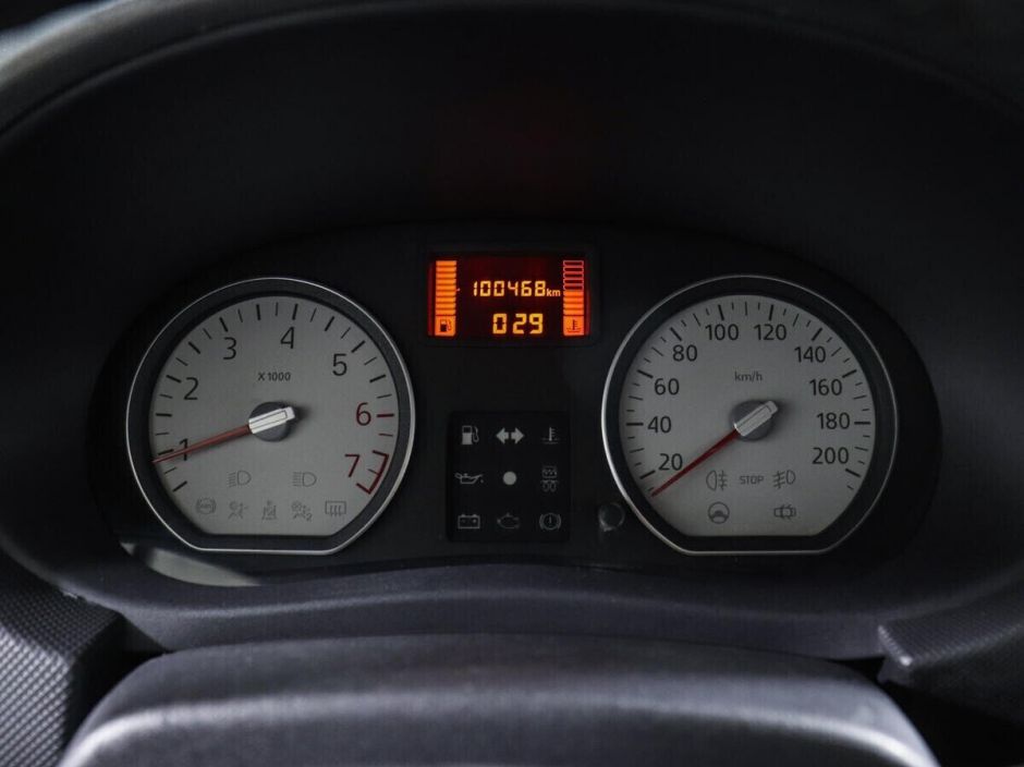 Renault Sandero, 1.6 л, АТ, 2011 фото 13