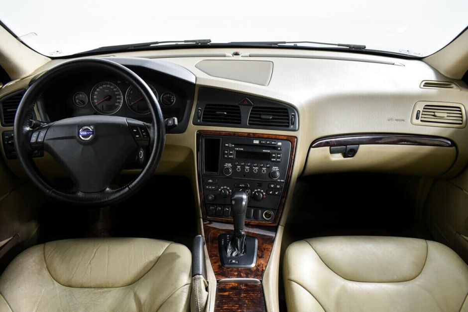 Volvo S60, 2.5 л, АТ, 2004 фото 13