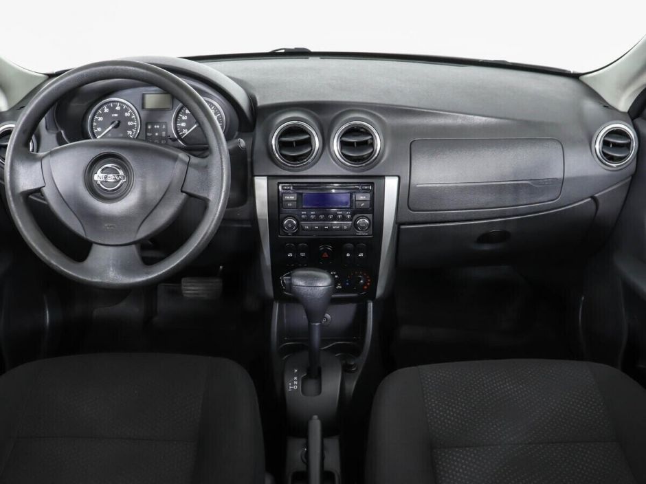 Nissan Almera, 1.6 л, АТ, 2014 фото 13