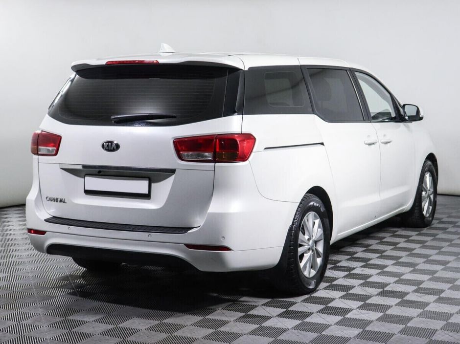 Kia Carnival, 2.2 л, АТ, 2014 фото 4