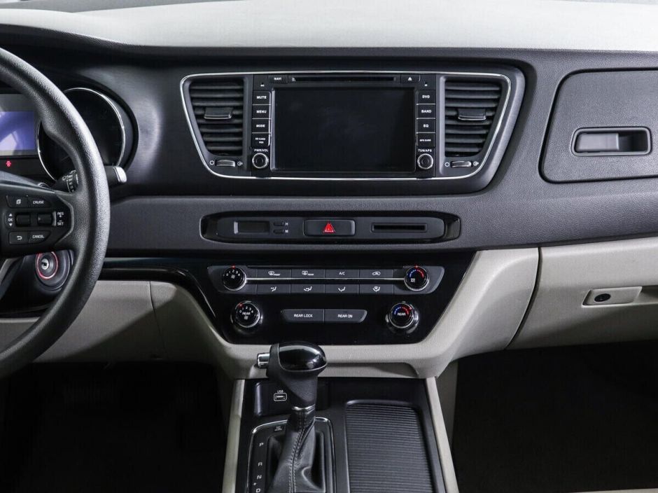 Kia Carnival, 2.2 л, АТ, 2014 фото 10