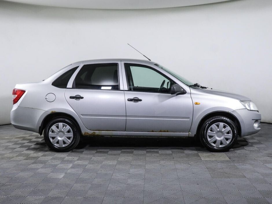 LADA (ВАЗ) Granta, 1.6 л, МТ, 2012 фото 6