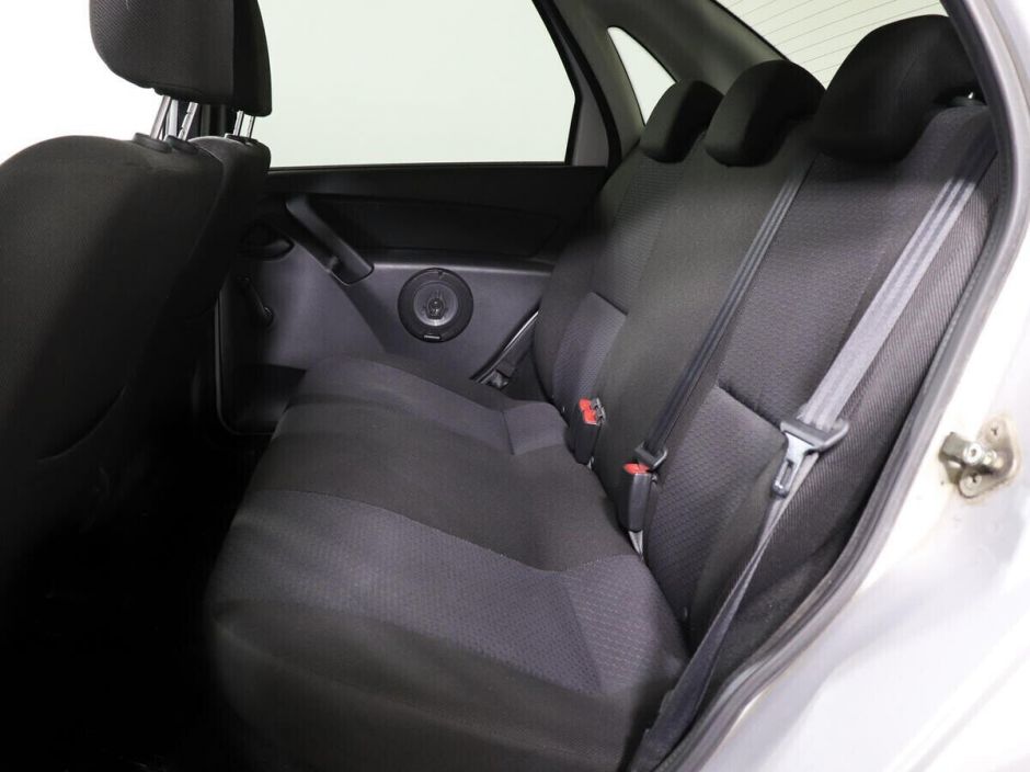 LADA (ВАЗ) Granta, 1.6 л, МТ, 2012 фото 12