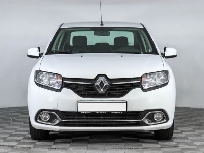 Renault Logan, 1.6 л, МКПП, 2015 фото 4