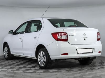 Renault Logan, 1.6 л, МКПП, 2015 фото 9