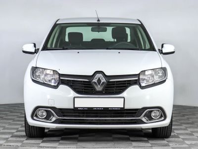 Renault Logan, 1.6 л, МКПП, 2015 фото 4