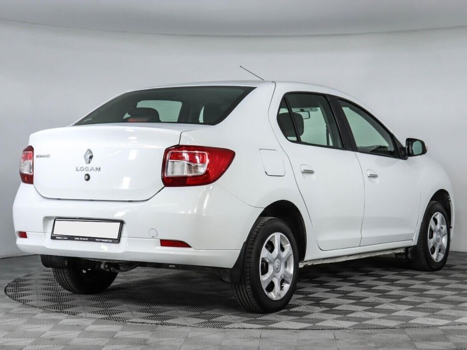 Renault Logan, 1.6 л, МТ, 2015 фото 7