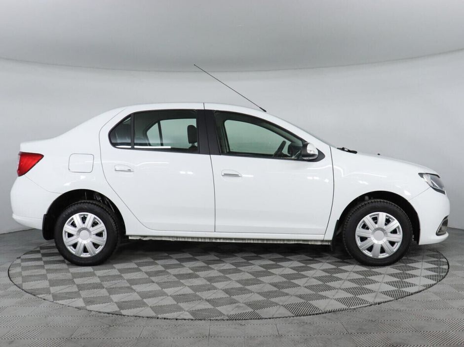 Renault Logan, 1.6 л, МТ, 2014 фото 6