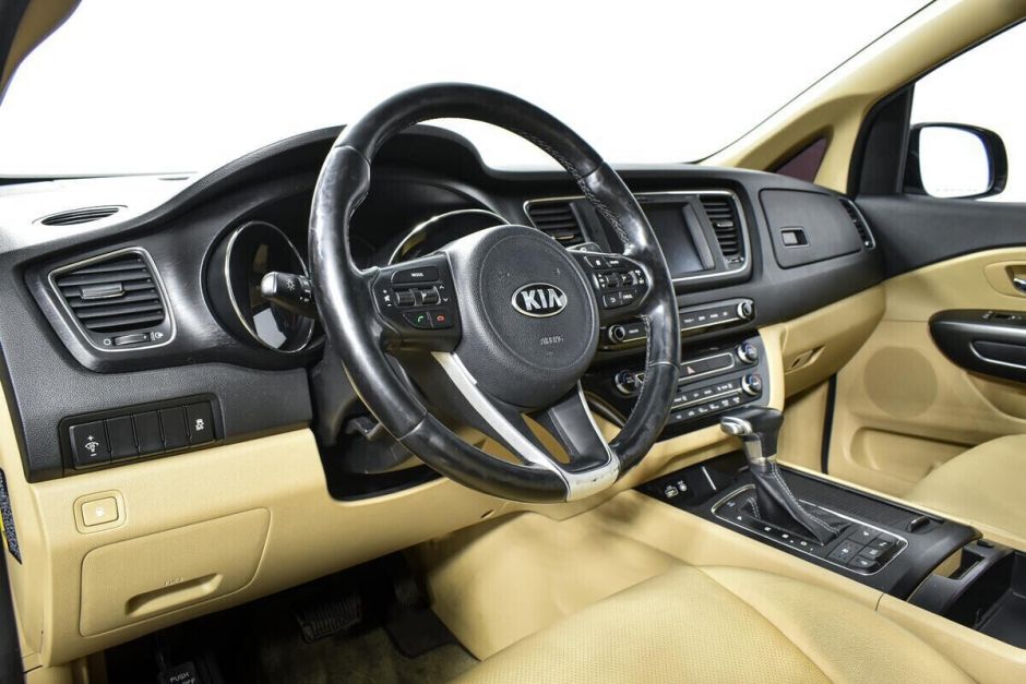 Kia Carnival, 2.2 л, АТ, 2016 фото 7
