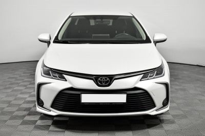 Toyota Corolla, 1.6 л, CVT, 2019 фото 4