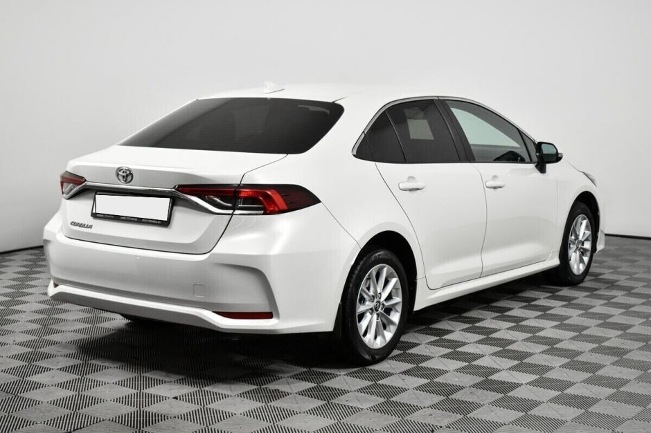 Toyota Corolla, 1.6 л, Вариатор, 2019 фото 7