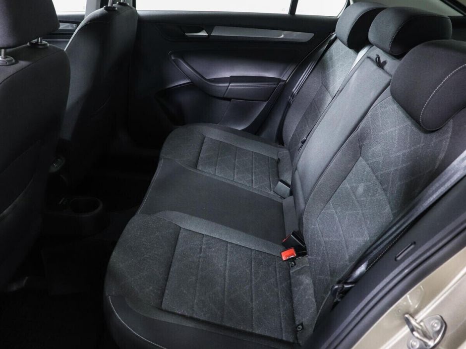 Volkswagen Polo, 1.6 л, АТ, 2020 фото 12