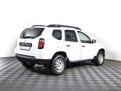 Renault Duster, 1.6 л, МКПП, 2017 фото 7