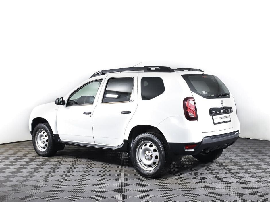 Renault Duster, 1.6 л, МТ, 2017 фото 9