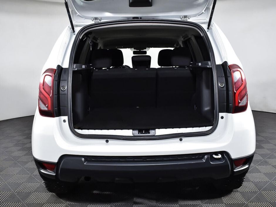 Renault Duster, 1.6 л, МТ, 2017 фото 12