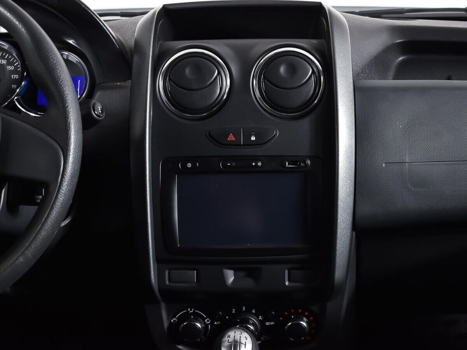 Renault Duster, 1.6 л, МТ, 2017 фото 16