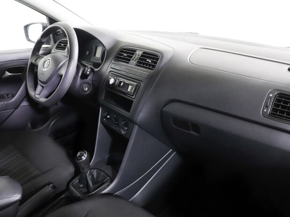 Volkswagen Polo, 1.6 л, МТ, 2017 фото 11