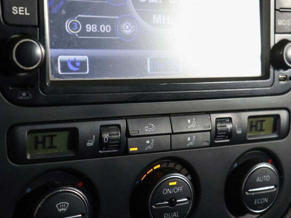 Volkswagen Golf, 1.6 л, АТ, 2006 фото 1