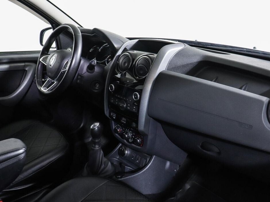 Renault Duster, 2.0 л, МТ, 2020 фото 11