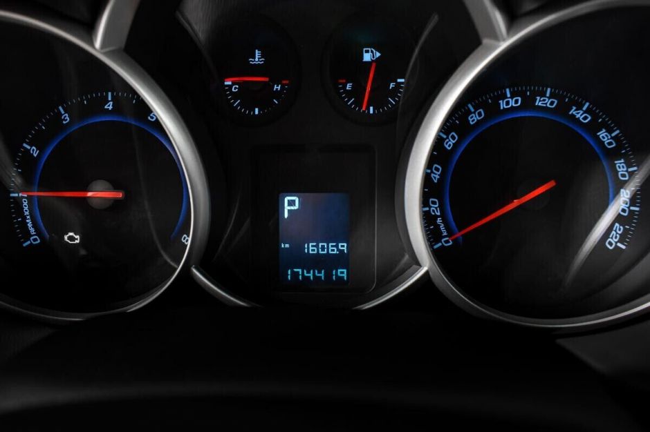 Chevrolet Cruze, 1.6 л, АТ, 2011 фото 12