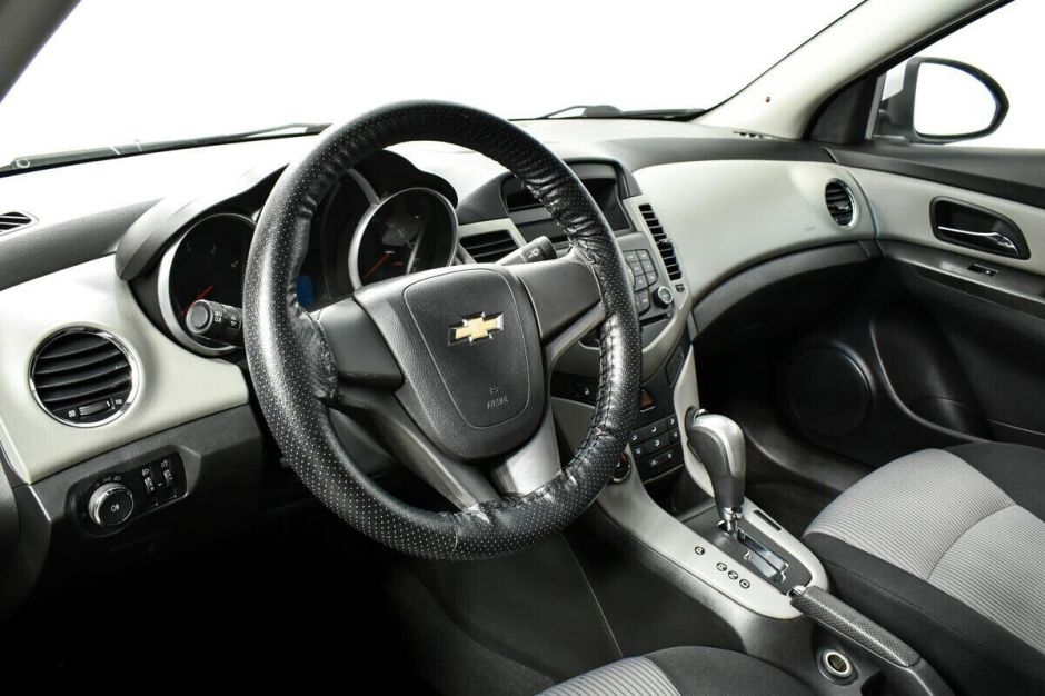 Chevrolet Cruze, 1.6 л, АТ, 2011 фото 1