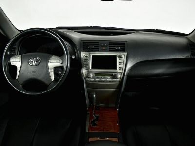 Toyota Camry, 2.5 л, АКПП, 2011 фото 15