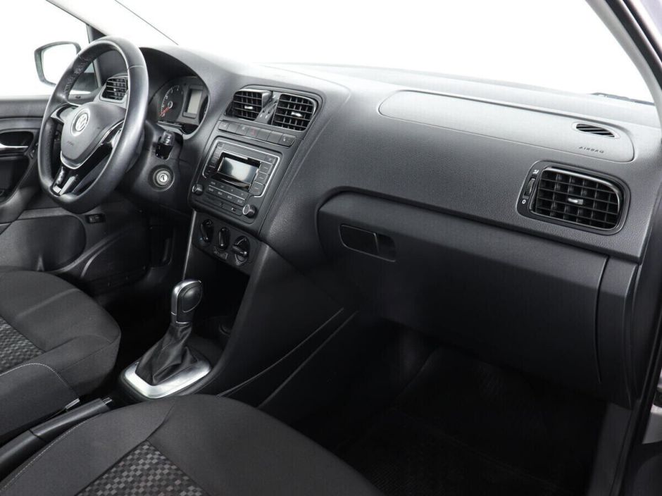 Volkswagen Polo, 1.6 л, АТ, 2016 фото 7