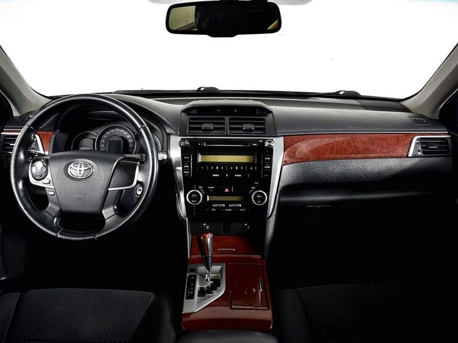 Toyota Camry, 2.5 л, АТ, 2012 фото 15