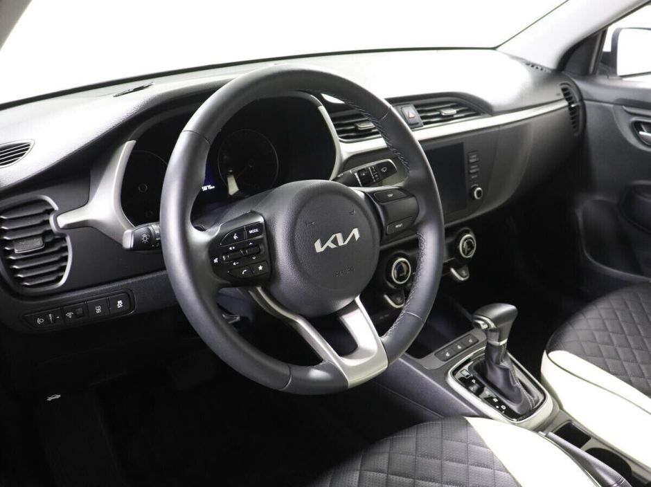 Kia Rio, 1.6 л, АТ, 2021 фото 2