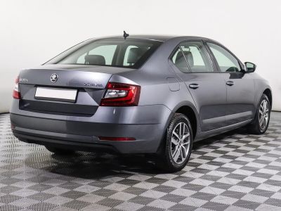 Skoda Octavia, 1.6 л, МКПП, 2017 фото 4