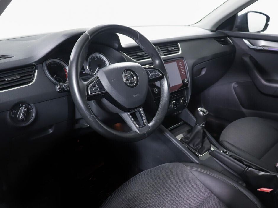Skoda Octavia, 1.6 л, МТ, 2017 фото 7