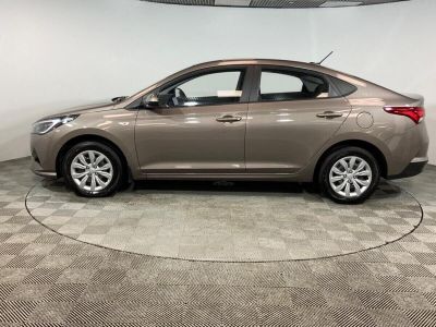 Hyundai Solaris, 1.6 л, АКПП, 2022 фото 10