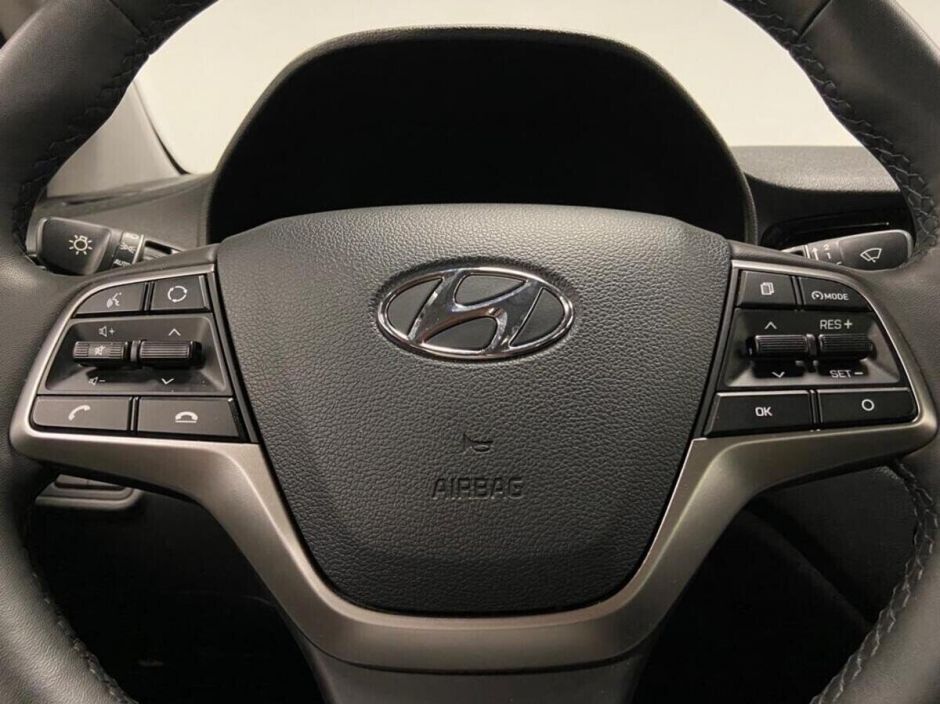 Hyundai Solaris, 1.6 л, АТ, 2022 фото 19