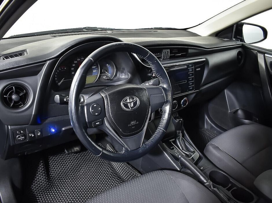 Toyota Corolla, 1.6 л, Вариатор, 2016 фото 17