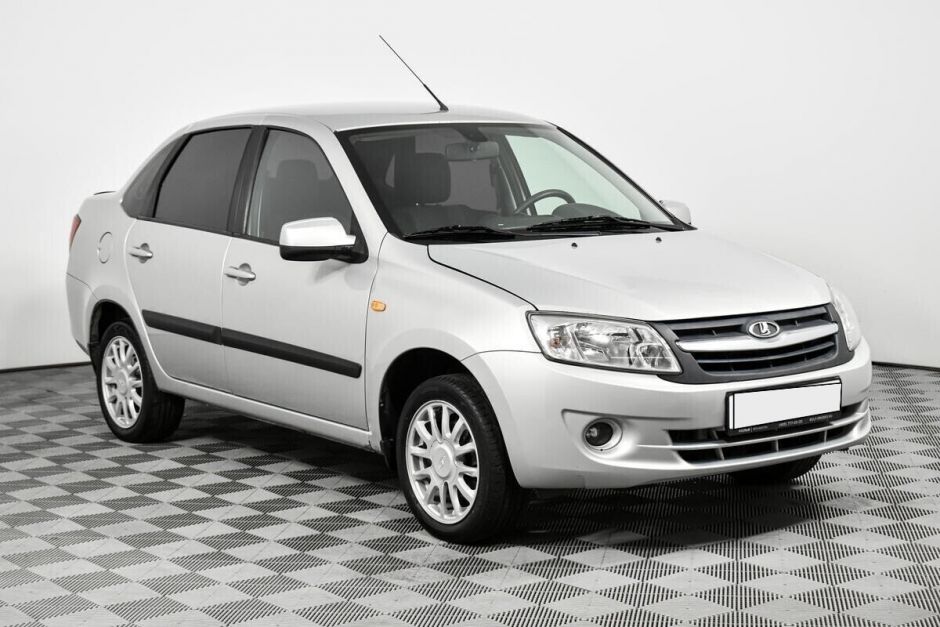 LADA (ВАЗ) Granta, 1.6 л, АТ, 2014 фото 5