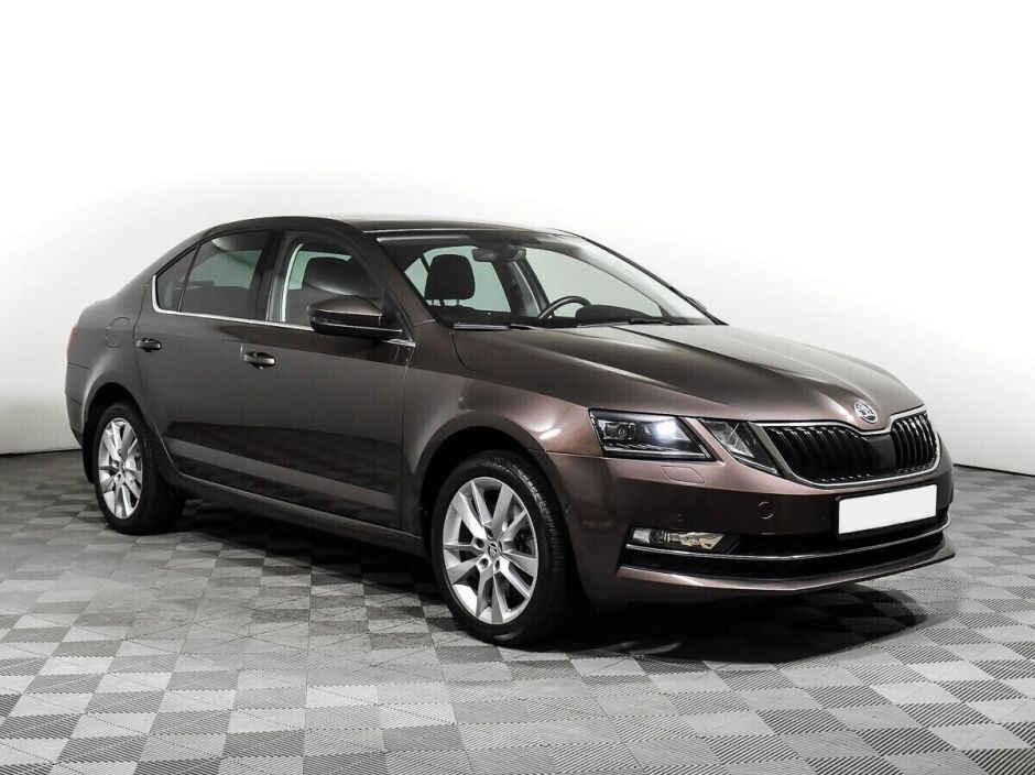 Skoda Octavia Импорт, 1.5 л, Робот, 2018 фото 5