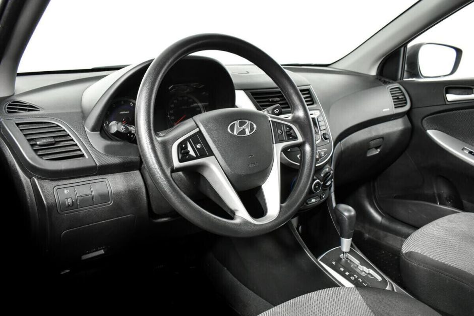 Hyundai Solaris, 1.4 л, АТ, 2014 фото 1