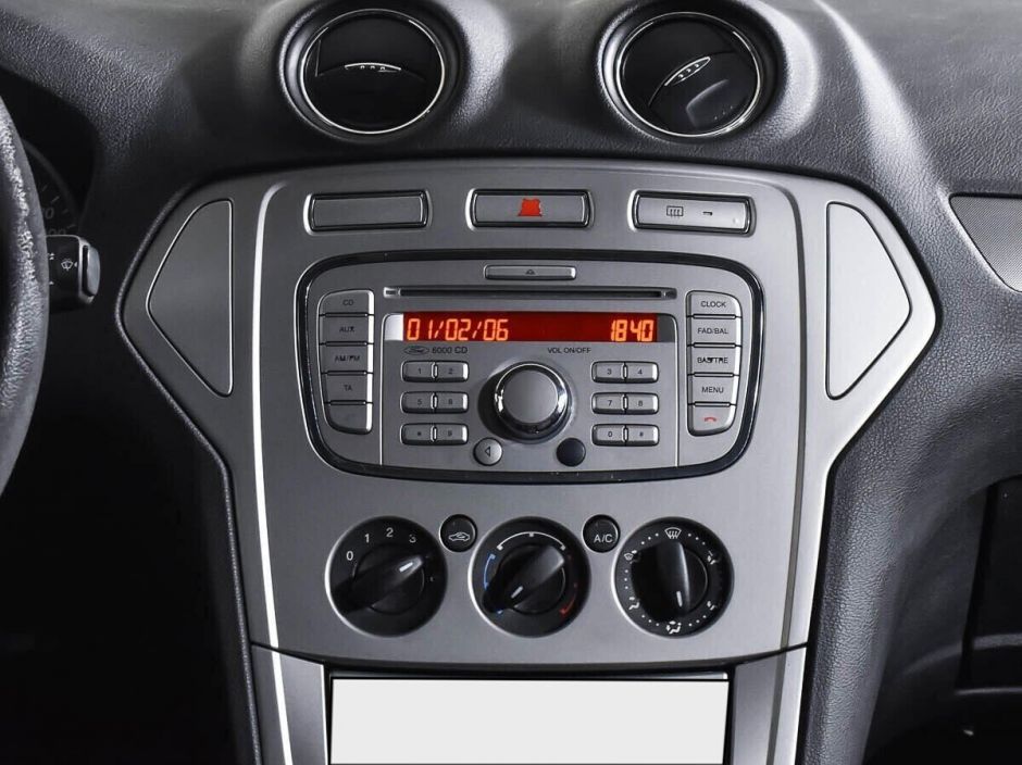 Ford Mondeo, 2.0 л, МТ, 2007 фото 17