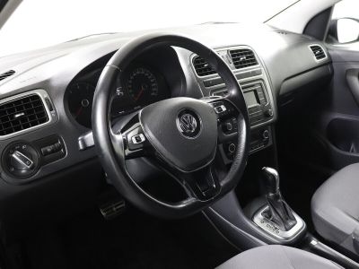 Volkswagen Polo, 1.6 л, АКПП, 2016 фото 2