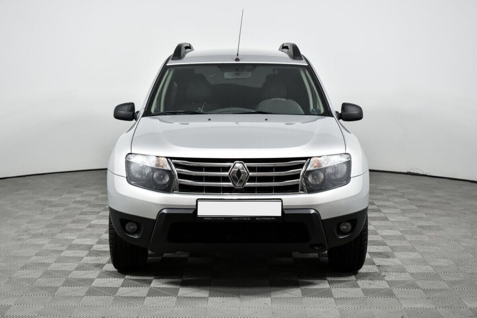 Renault Duster, 2.0 л, АТ, 2014 фото 4