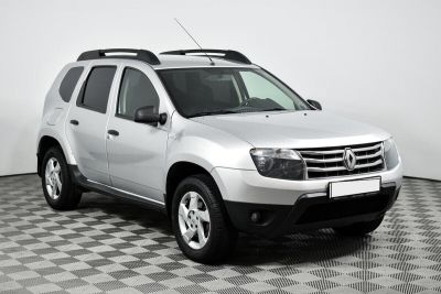 Renault Duster, 2.0 л, АКПП, 2014 фото 5