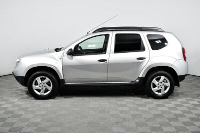 Renault Duster, 2.0 л, АКПП, 2014 фото 10